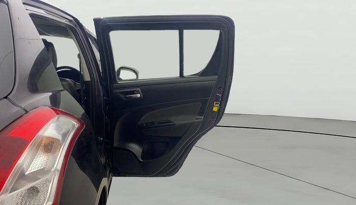 2016 Maruti Swift VXI, Petrol, Manual, 71,377 km, RHS Rear Door