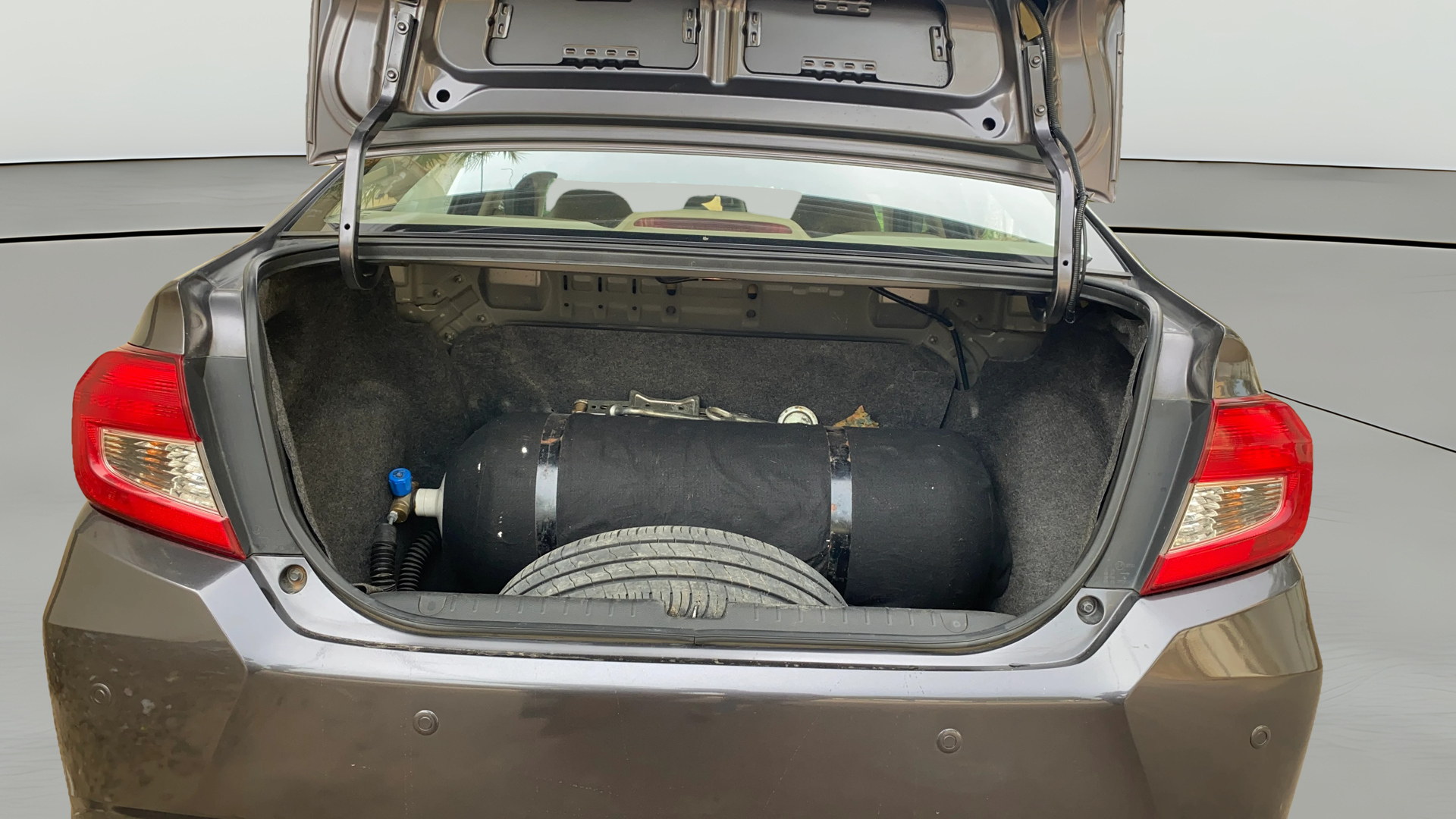 2021 Honda Amaze 1.2L I-VTEC S, CNG, Manual, 69,351 km, Boot Open Zoomed View