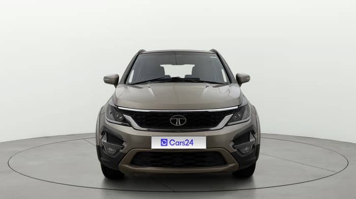 2017 Tata Hexa XTA 4X2 6 STR, Diesel, Automatic, 77,143 km, Front