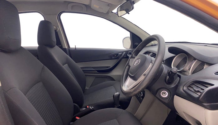 2017 Tata Tiago XM (O) PETROL, Petrol, Manual, 63,544 km, Right Side Front Door Cabin