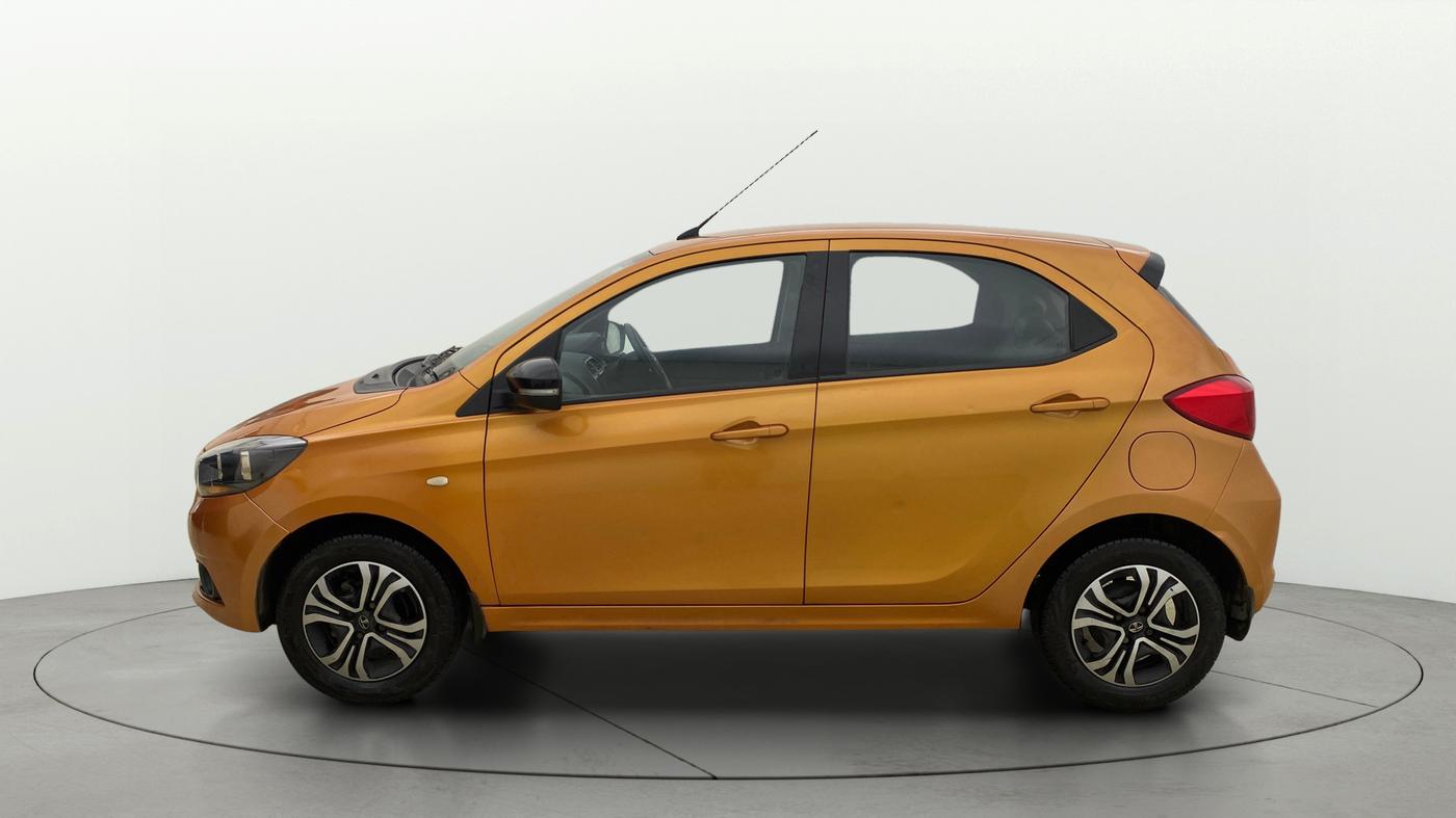 2016 Tata Tiago XT DIESEL, Diesel, Manual, 35,498 km, Left Side
