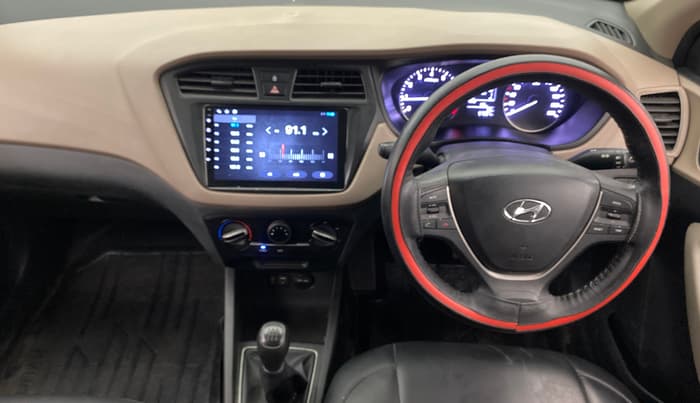 2016 Hyundai Elite i20 MAGNA 1.2, Petrol, Manual, 55,136 km, Steering Wheel Close Up
