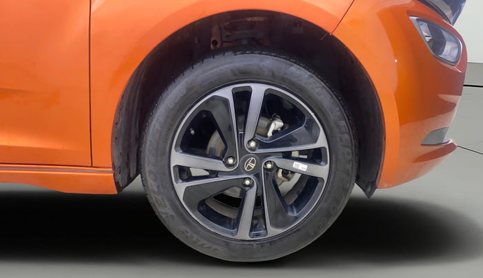 2024 Tata ALTROZ Racer R3, Petrol, Manual, 5,402 km, Right Front Wheel