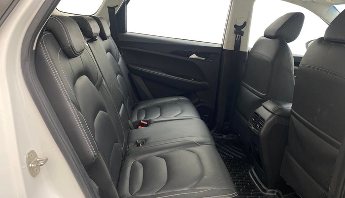 2020 MG HECTOR SHARP 1.5 DCT PETROL, Petrol, Automatic, 44,285 km, Right Side Rear Door Cabin