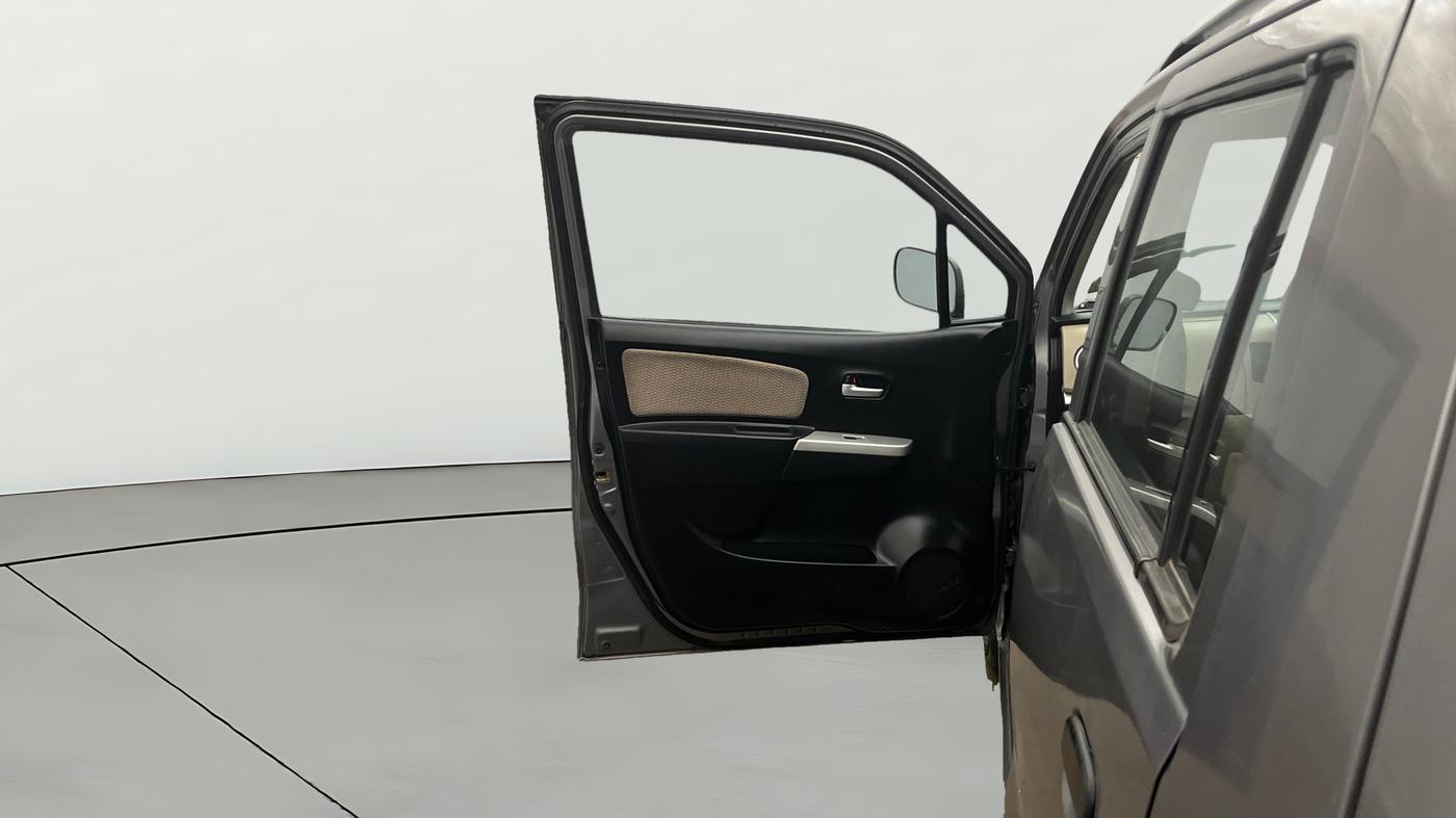 2018 Maruti Wagon R 1.0 LXI CNG, CNG, Manual, 45,243 km, LHS Front Door