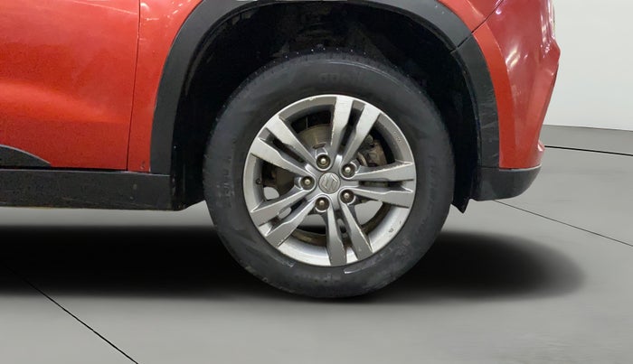 2017 Maruti Vitara Brezza ZDI, Diesel, Manual, 92,955 km, Right Front Wheel