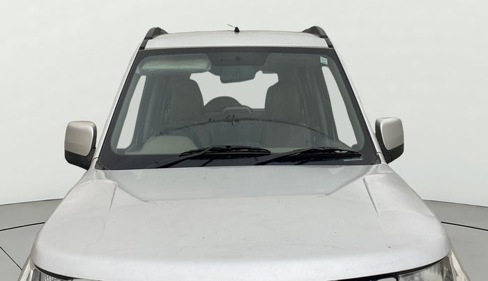 2017 Mahindra TUV300 T8, Diesel, Manual, 70,081 km, Front Windshield