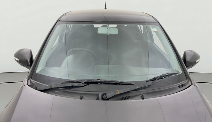 2017 Maruti Swift VDI, Diesel, Manual, 63,742 km, Front Windshield