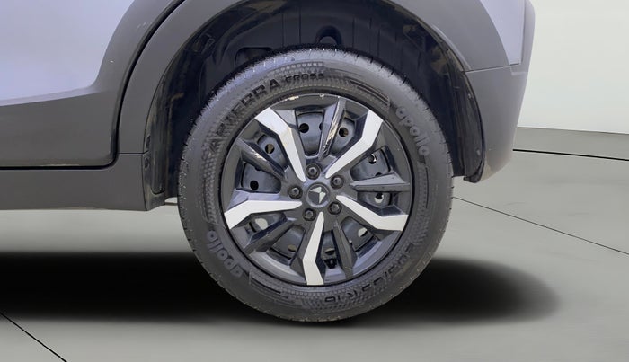 2024 Mahindra XUV 3XO MX1 1.2 L TCMPFi, Petrol, Manual, 6,906 km, Left Rear Wheel