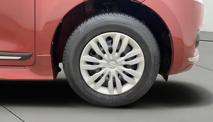 2017 Maruti Dzire VDI, Diesel, Manual, 68,978 km, Right Front Wheel