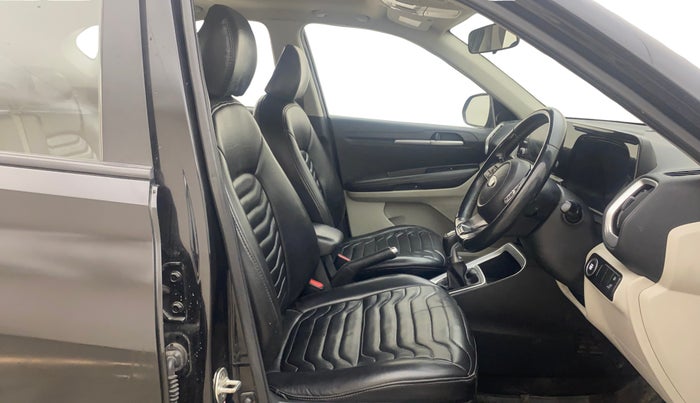 2020 KIA SONET HTX 1.0 IMT, Petrol, Manual, 71,160 km, Right Side Front Door Cabin