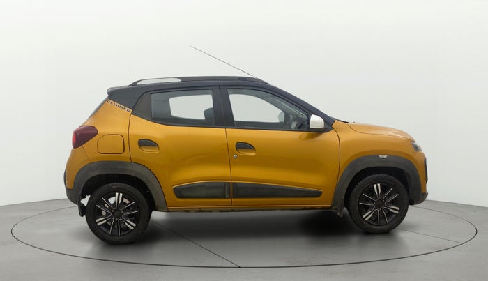 2022 Renault Kwid CLIMBER 1.0 AMT Dual Tone , Petrol, Automatic, 25,418 km, Right Side View