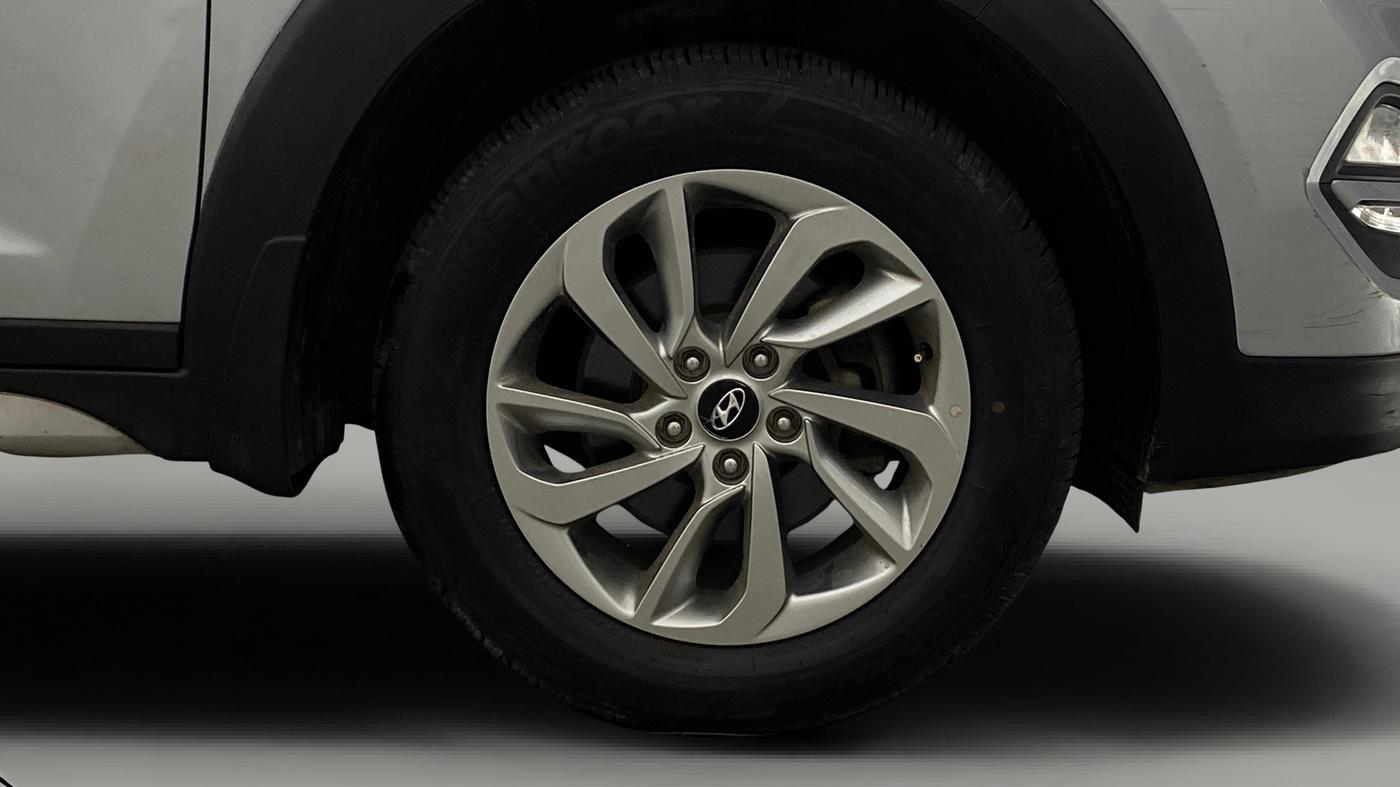 2019 Hyundai Tucson 2WD MT PETROL, Petrol, Manual, 47,476 km, Right Front Wheel