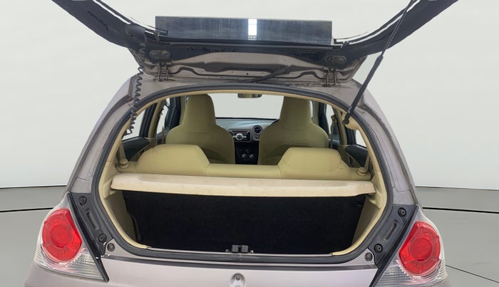 2013 Honda Brio V MT, Petrol, Manual, 22,673 km, Boot Open Zoomed View