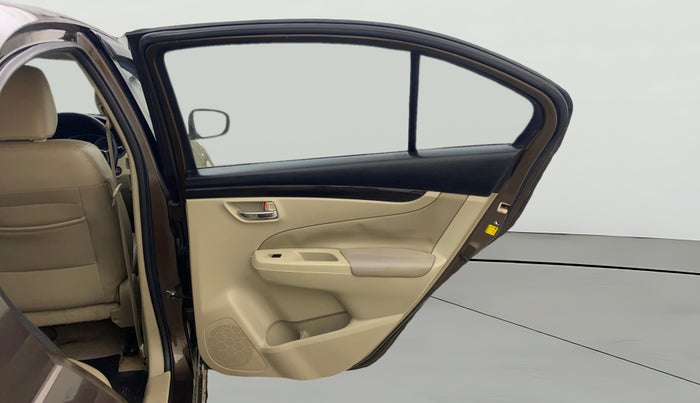 2016 Maruti Ciaz ZXI+, Petrol, Manual, 87,522 km, RHS Rear Door