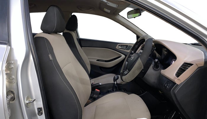 2017 Hyundai Elite i20 ASTA 1.2 (O), Petrol, Manual, 57,569 km, Right Side Front Door Cabin