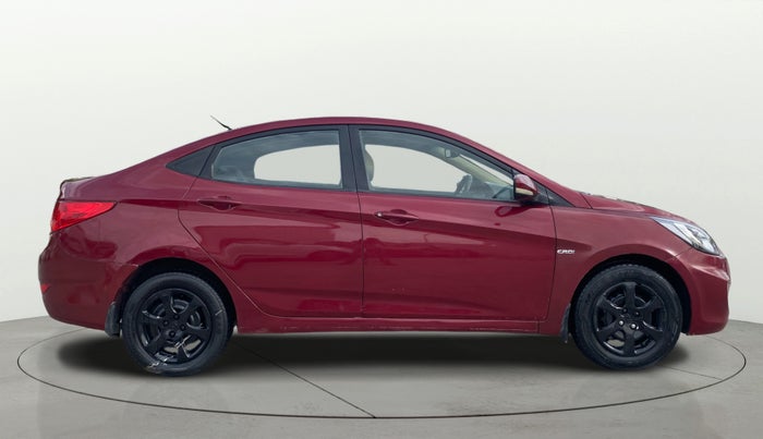 2015 Hyundai Verna FLUIDIC 1.6 CRDI EX, Diesel, Manual, 1,08,808 km, Right Side View