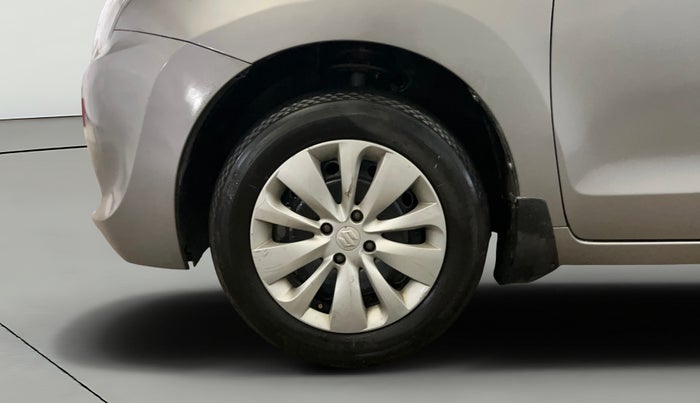 2017 Maruti Baleno DELTA PETROL 1.2, Petrol, Manual, 60,786 km, Left Front Wheel