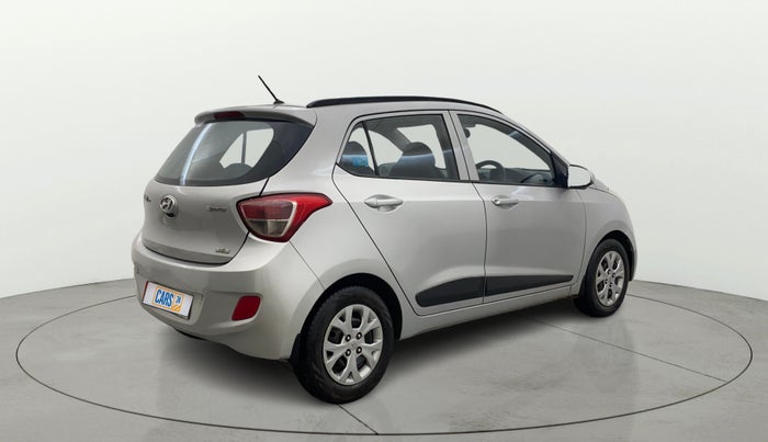 2015 Hyundai Grand i10 SPORTZ 1.2 KAPPA VTVT, Petrol, Manual, 71,729 km, Right Back Diagonal