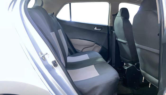 2018 Hyundai Grand i10 SPORTZ (O) AT 1.2 KAPPA VTVT, Petrol, Automatic, 19,832 km, Right Side Rear Door Cabin