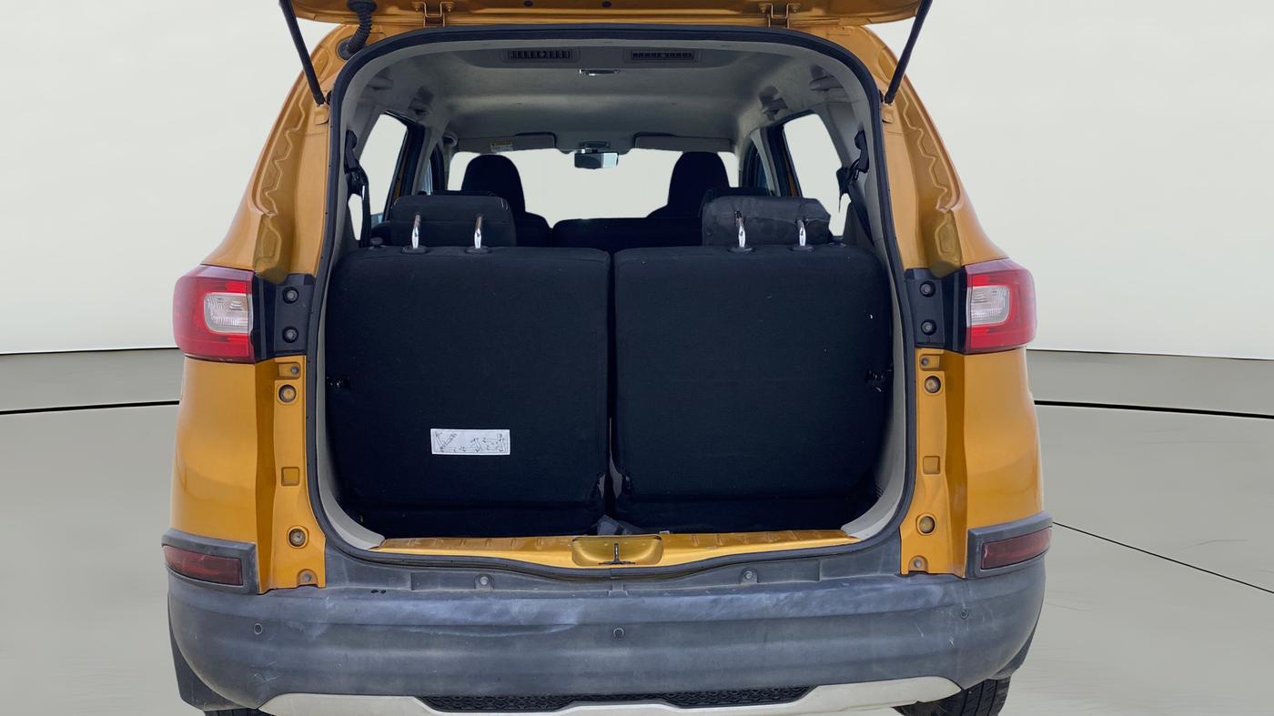 2022 Renault TRIBER RXT, Petrol, Manual, 1,02,055 km, Boot Open Zoomed View