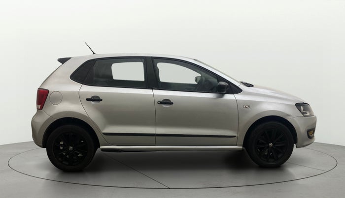 2013 Volkswagen Polo COMFORTLINE 1.2L, Diesel, Manual, 1,08,253 km, Right Side View