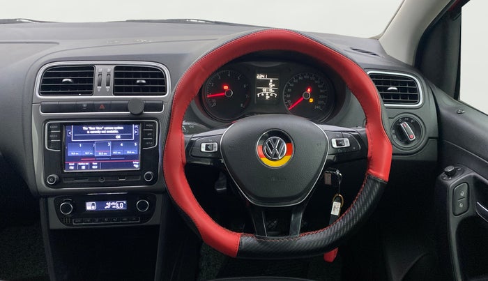 2021 Volkswagen Polo HIGHLINE PLUS 1.0, Petrol, Manual, 59,118 km, Steering Wheel Close Up