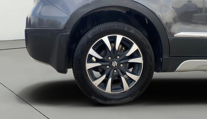 2018 Maruti S Cross ZETA 1.3, Diesel, Manual, 1,17,600 km, Right Rear Wheel