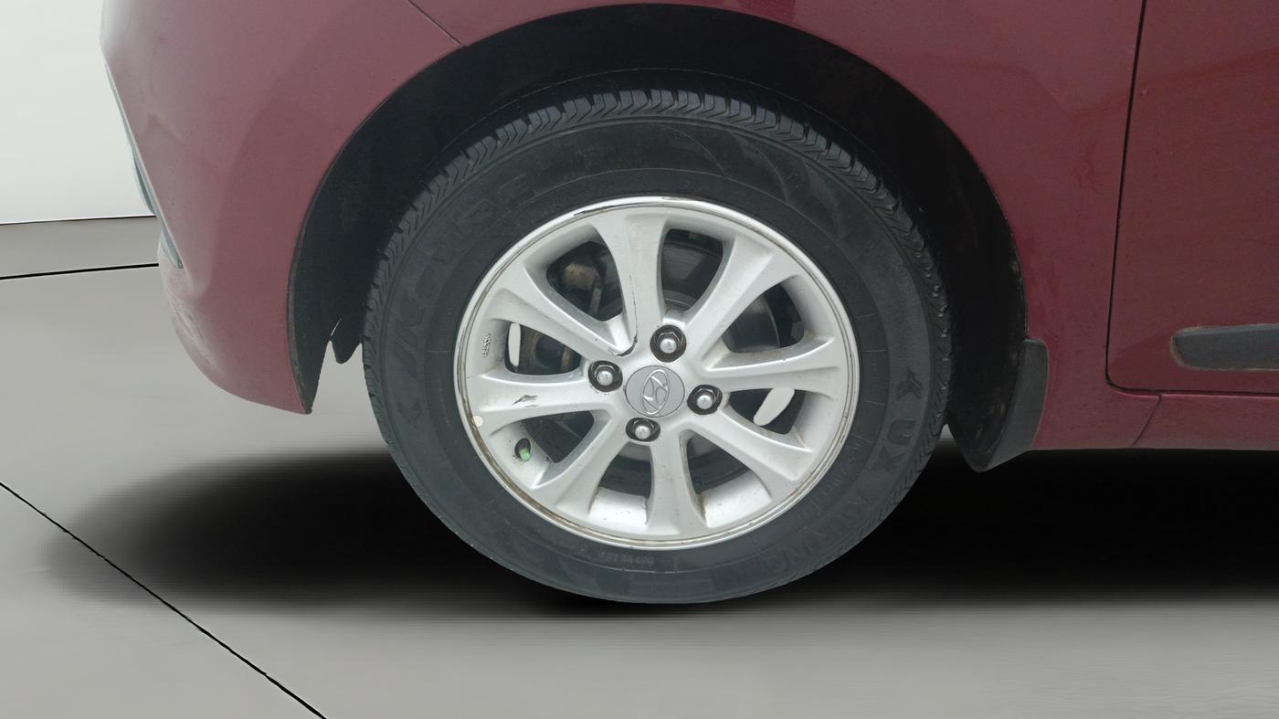 2014 Hyundai Grand i10 ASTA AT 1.2 KAPPA VTVT, Petrol, Automatic, 66,107 km, Left Front Wheel