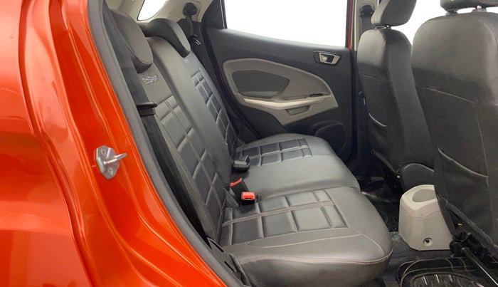 2017 Ford Ecosport TITANIUM 1.5L DIESEL, Diesel, Manual, 38,354 km, Right Side Rear Door Cabin