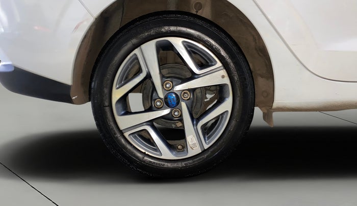 2023 Hyundai AURA SX 1.2 CNG, CNG, Manual, 41,204 km, Right Rear Wheel