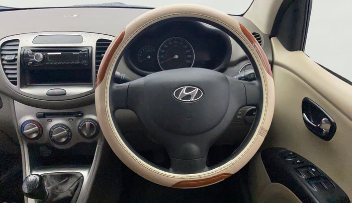 2013 Hyundai i10 MAGNA 1.2, Petrol, Manual, 98,231 km, Steering Wheel Close Up