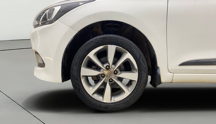 2016 Hyundai Elite i20 ASTA 1.2 (O), Petrol, Manual, 1,03,768 km, Left Front Wheel