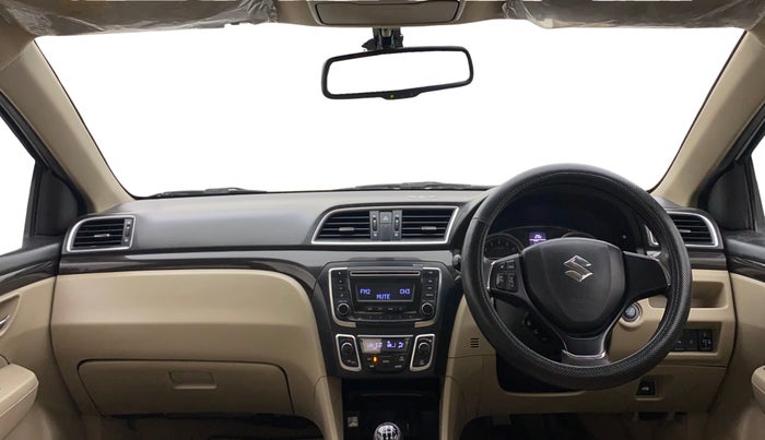 2017 Maruti Ciaz ZETA 1.4  MT PETROL, Petrol, Manual, 1,01,901 km, Dashboard