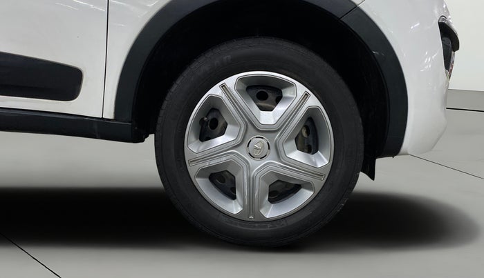 2019 Tata NEXON XM PETROL, Petrol, Manual, 49,286 km, Right Front Wheel