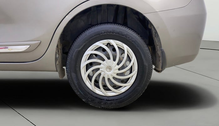 2017 Maruti Dzire VXI, Petrol, Manual, 82,923 km, Left Rear Wheel