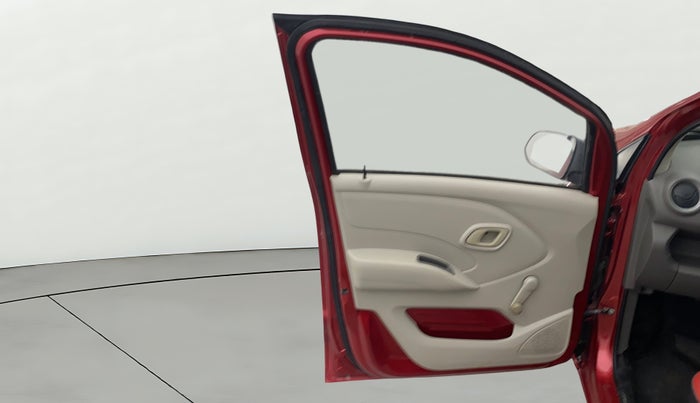 2017 Datsun Redi Go T, Petrol, Manual, 38,037 km, LHS Front Door