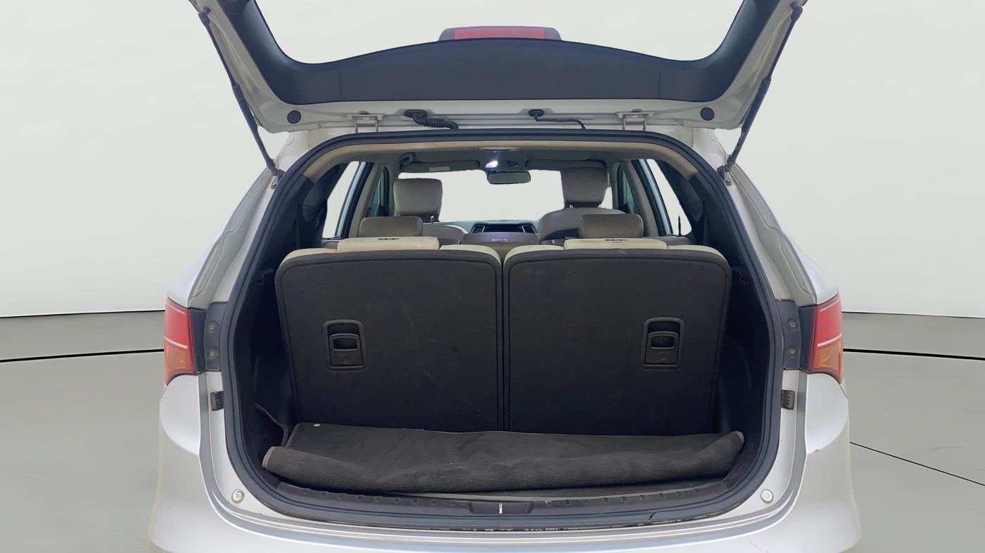 2014 Hyundai Santa Fe 4 WD AT, Diesel, Automatic, 1,45,736 km, Boot Open Zoomed View