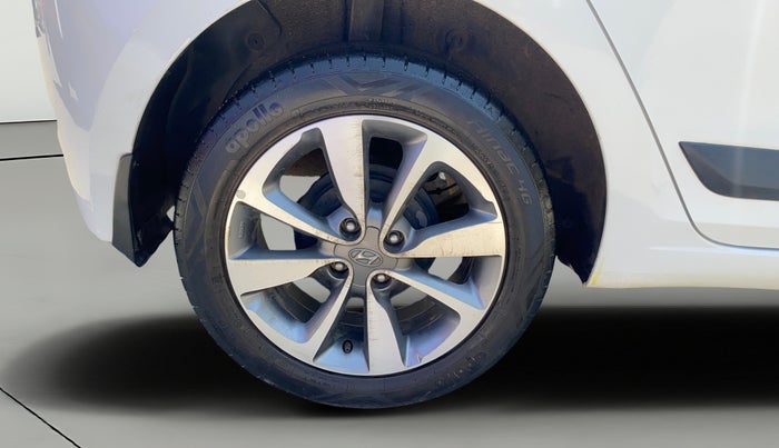 2015 Hyundai Elite i20 ASTA 1.2, Petrol, Manual, 27,730 km, Right Rear Wheel