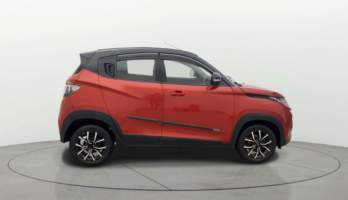 2018 Mahindra KUV 100 NXT K8 P 6 STR DUAL TONE, Petrol, Manual, 42,754 km, Right Side View