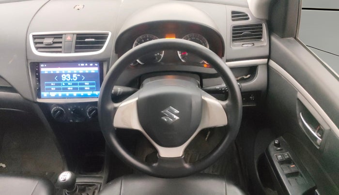 2017 Maruti Swift VXI, Petrol, Manual, 40,784 km, Steering Wheel Close Up
