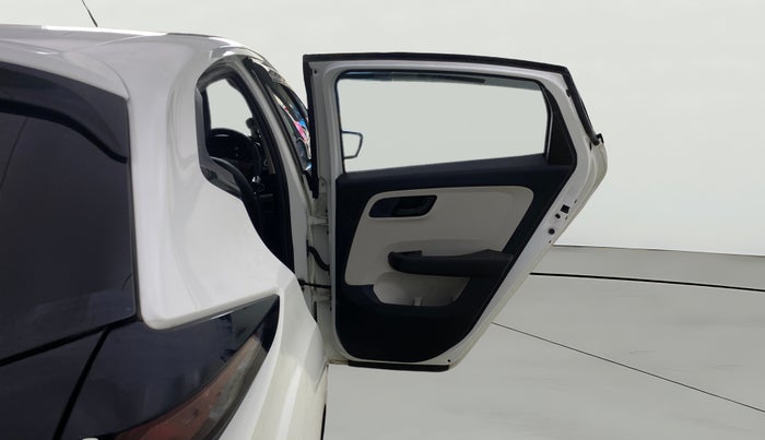 2021 Tata ALTROZ XT PETROL, Petrol, Manual, 34,077 km, RHS Rear Door