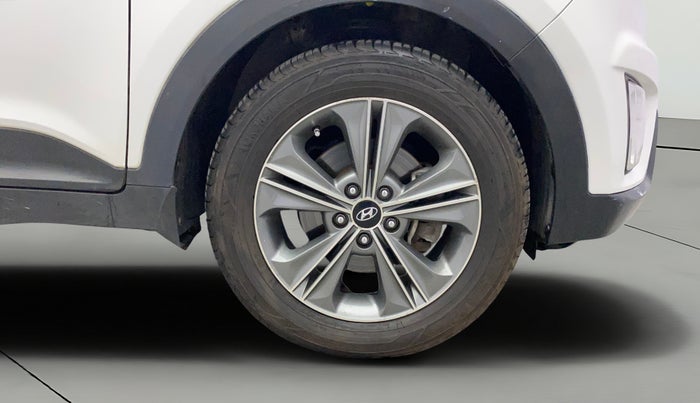 2017 Hyundai Creta SX PLUS AT 1.6 PETROL, Petrol, Automatic, 72,957 km, Right Front Wheel