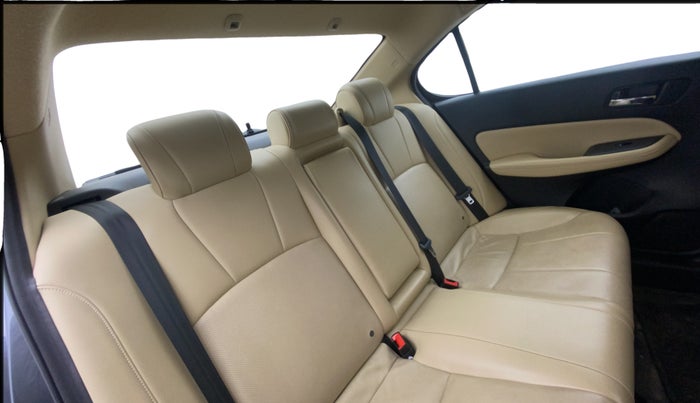 2022 Honda City 1.5L I-VTEC ZX CVT, Petrol, Automatic, 31,701 km, Right Side Rear Door Cabin