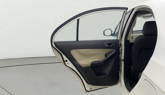 2014 Tata Zest XT PETROL, Petrol, Manual, 77,764 km, LHS Rear Door