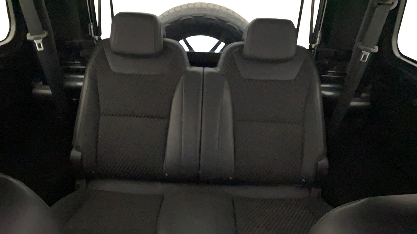 2021 Mahindra Thar LX HT PETROL 4WD MT, Petrol, Manual, 30,711 km, Right Side Rear Door Cabin