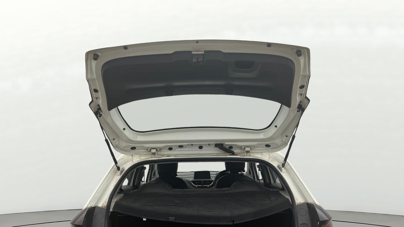 2020 Tata ALTROZ XT PETROL, Petrol, Manual, 64,549 km, Boot Door Open