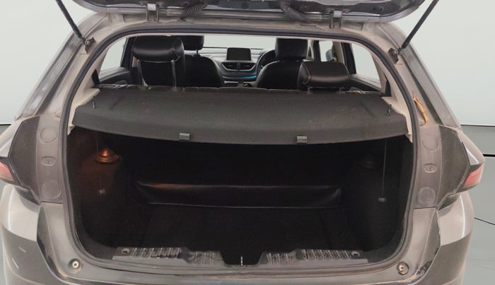 2022 Tata ALTROZ XZA PLUS, Petrol, Automatic, 49,363 km, Boot Open Zoomed View