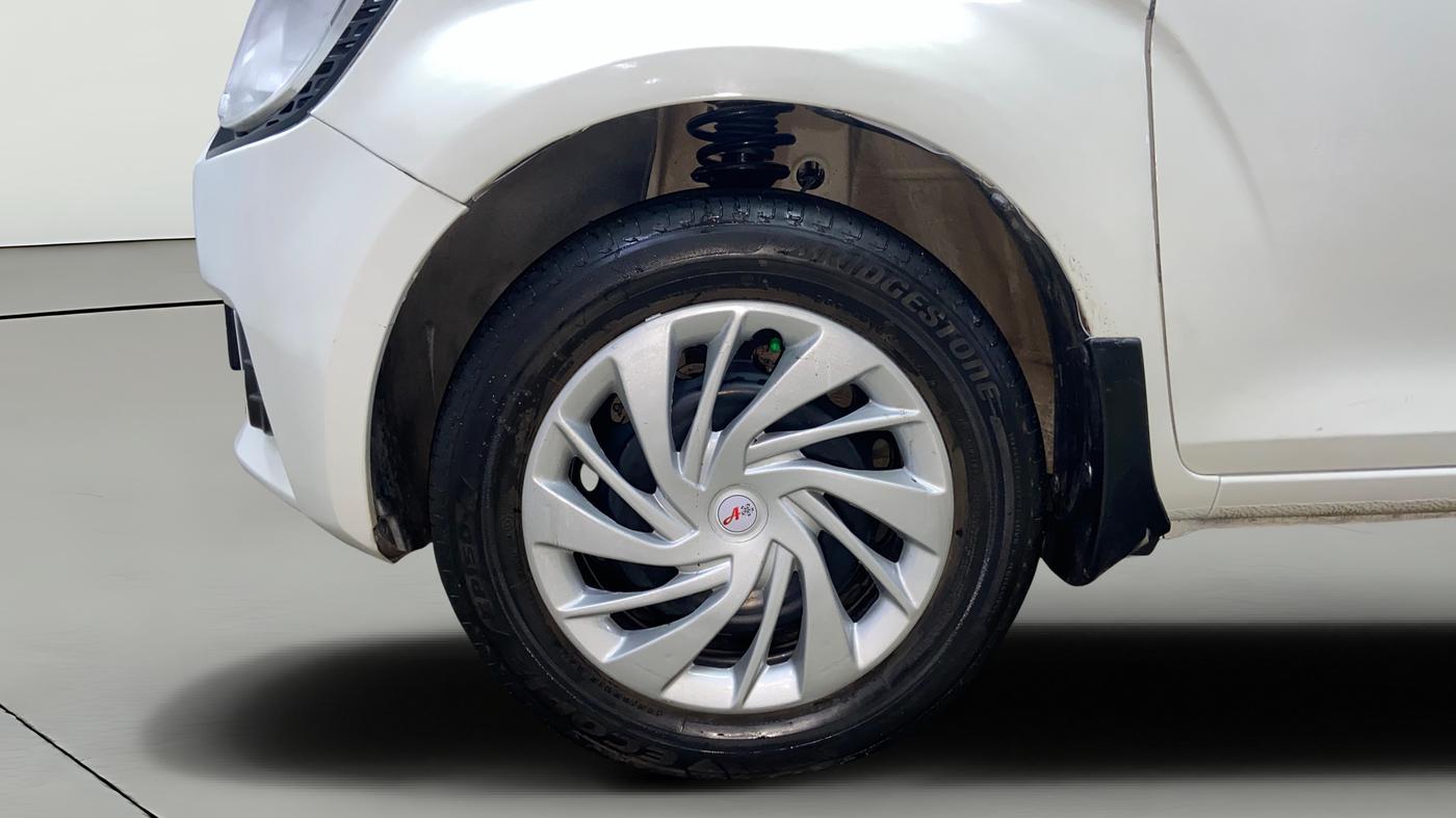2017 Maruti IGNIS DELTA 1.2, Petrol, Manual, 32,665 km, Left Front Wheel