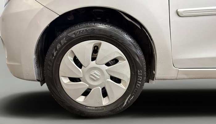 2015 Maruti Celerio VXI CNG, CNG, Manual, 1,21,660 km, Left Front Wheel